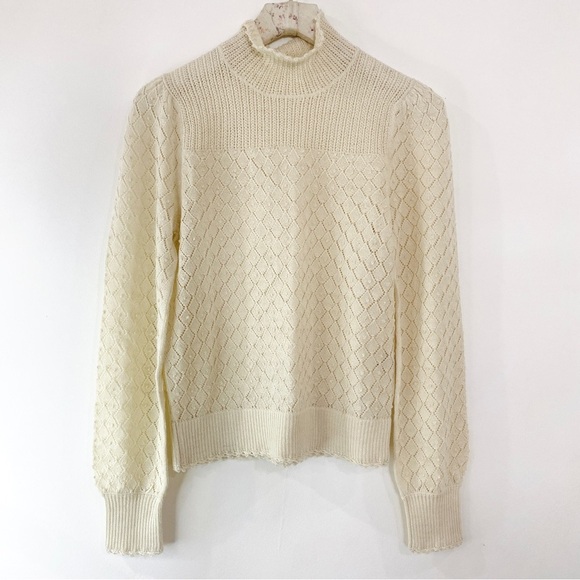 Doen Alpaca and silk mock neck lightweight cream sweater top - Picture 2 of 14